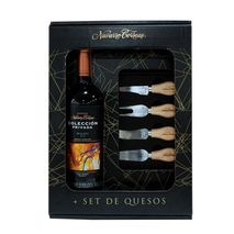 VINO TINTO + SET DE QUESOS NAVARRO CORREAS 750 ml