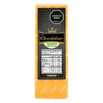 Queso cheddar COLANTA porcionado en tienda