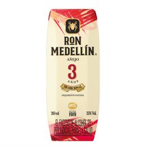 Ron MEDELLIN Añejo  (260  ml)