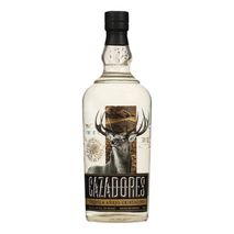 Tequila Blanco CAZADORES blanco añejo  (750  ml)