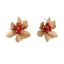 Aretes Doble Concha Perlados Dorados