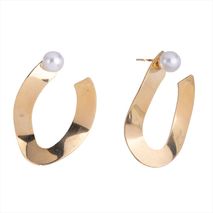 Aretes Umbraculo Perlado Dorado T