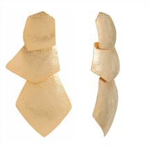 Aretes Tesoro Triple Dorados