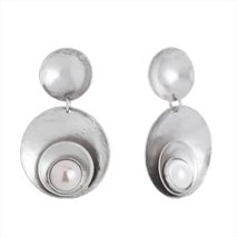 Aretes Doble Concha Perlados Plateados