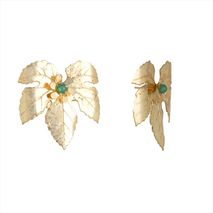 Aretes Lirio Verde Dorados T