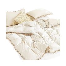 Edredon Tamaño King Con Fringes Fondo Beige
